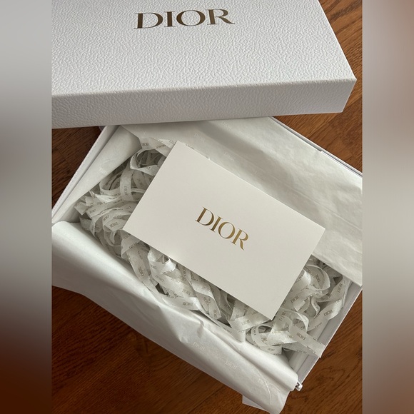Authentic Dior Box - Picture 3 of 3